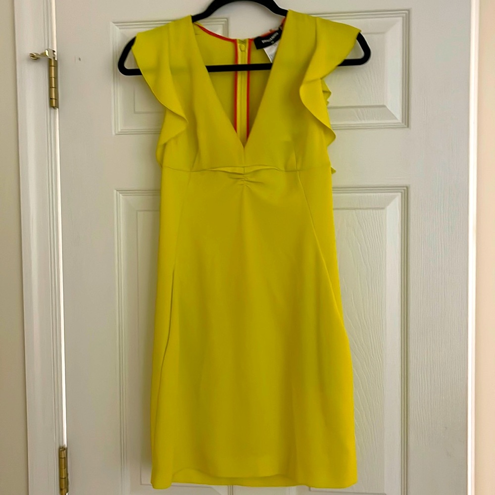 Fun yellow DSQUARED2 yellow dress